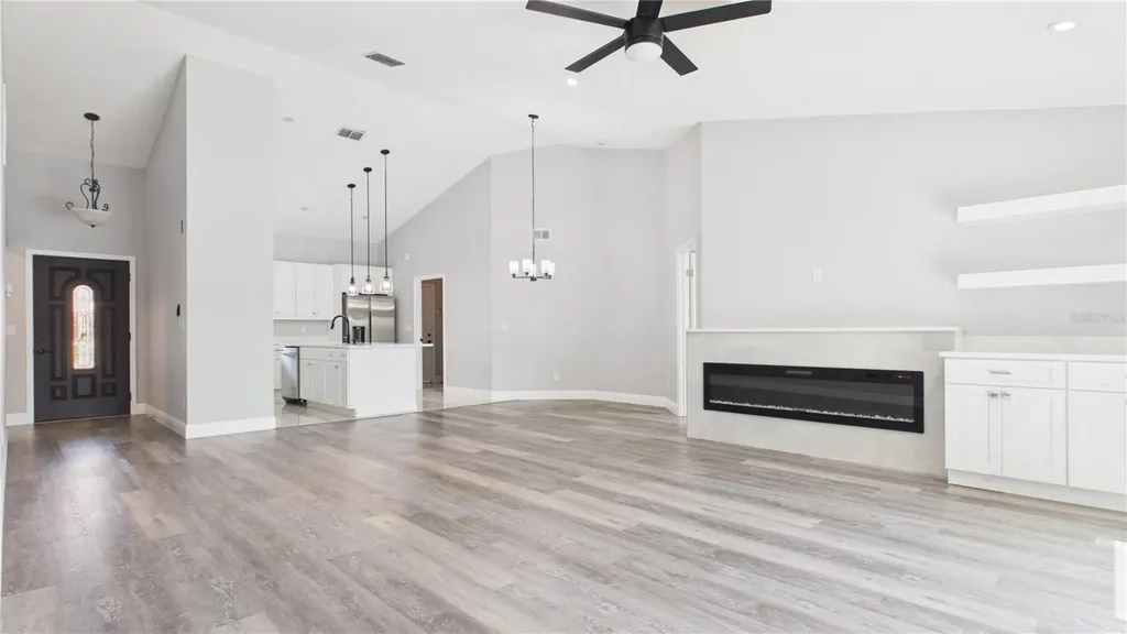 8609 Boysenberry Drive Tampa FL 33635
