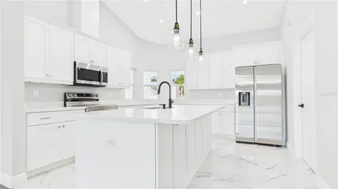 8609 Boysenberry Drive Tampa FL 33635