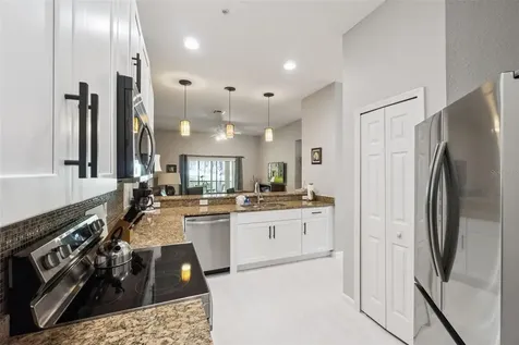 106 Lucaya Loop Davenport FL 33897