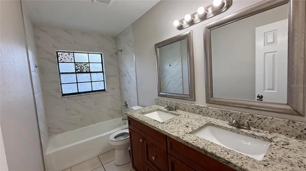 210 N Lone Oak Drive Leesburg FL 34748