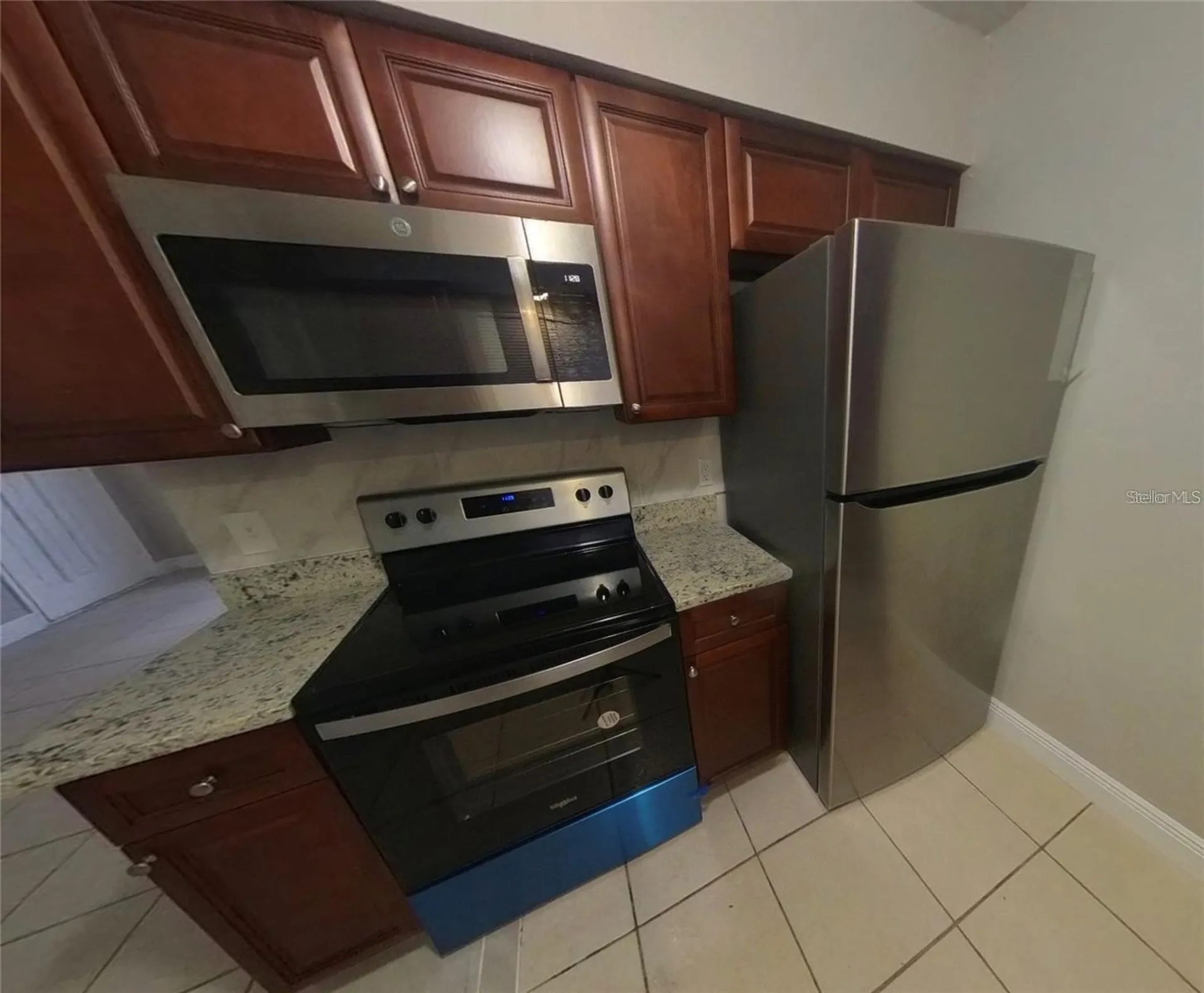 210 N Lone Oak Drive Leesburg FL 34748