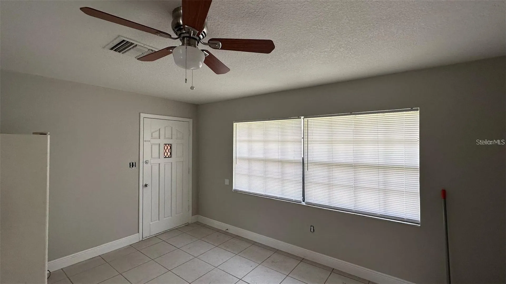 210 N Lone Oak Drive Leesburg FL 34748