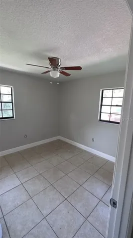 210 N Lone Oak Drive Leesburg FL 34748
