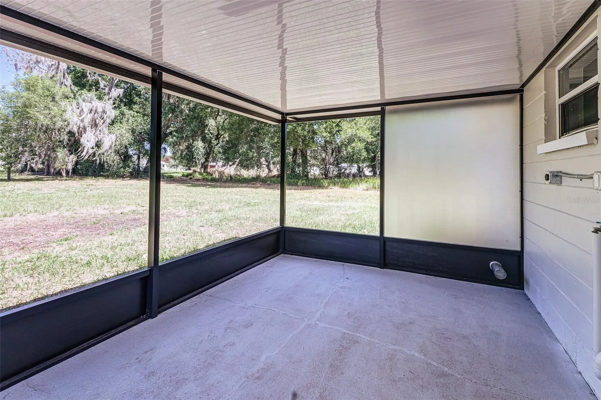 417 S Seminole Avenue Fort Meade FL 33841