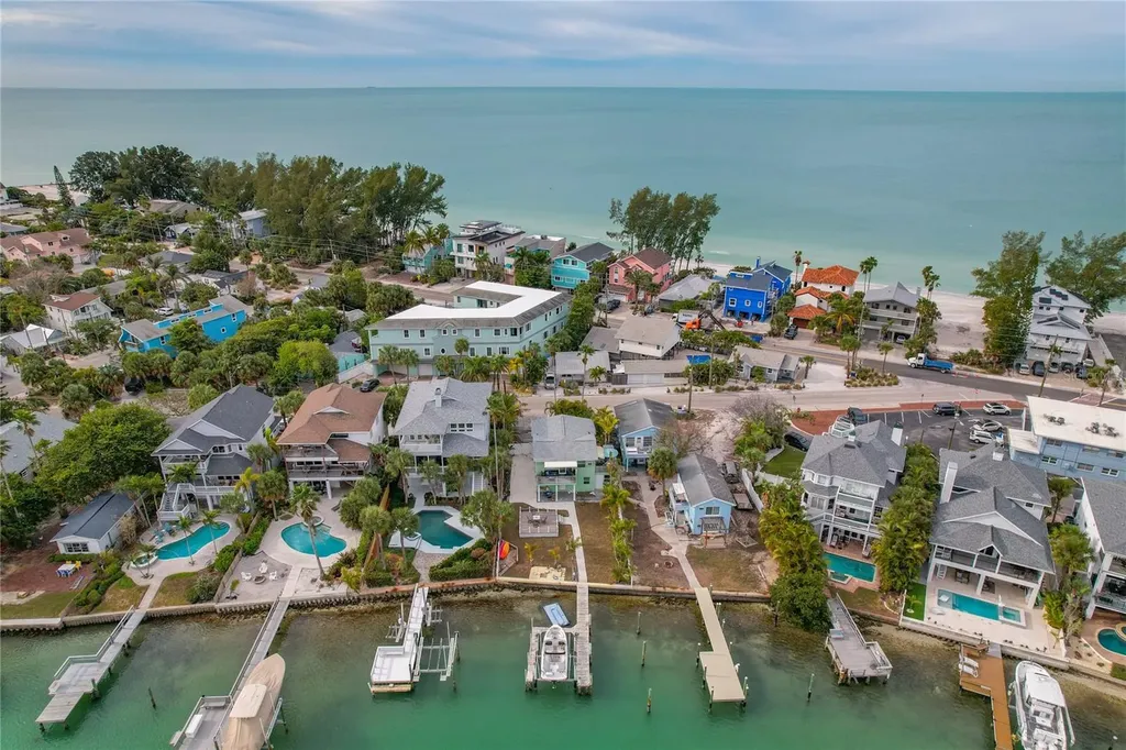 8441 Bayshore Drive Treasure Island FL 33706