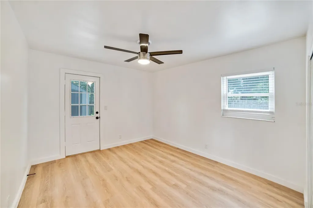 4413 W Rogers Avenue Tampa FL 33611