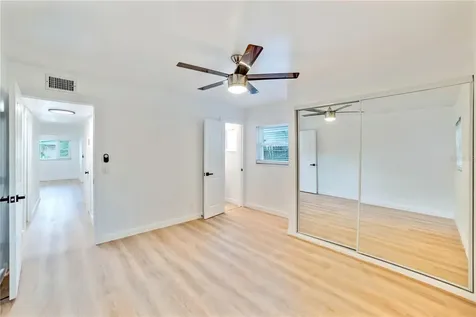 4413 W Rogers Avenue Tampa FL 33611