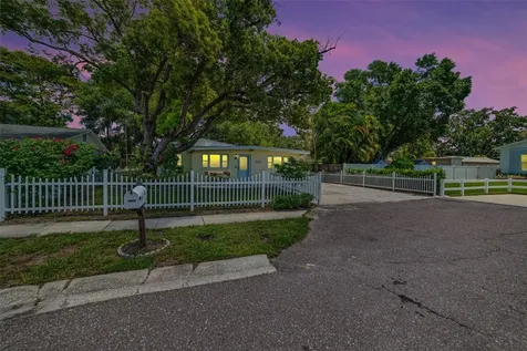 4413 W Rogers Avenue Tampa FL 33611