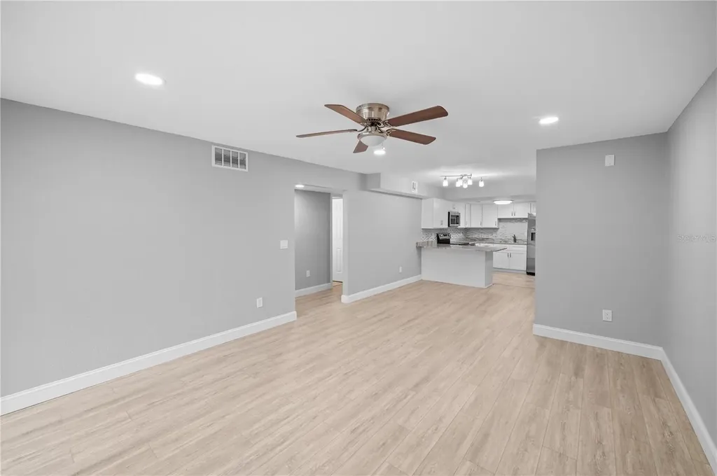 3411 Clark Road Sarasota FL 34231