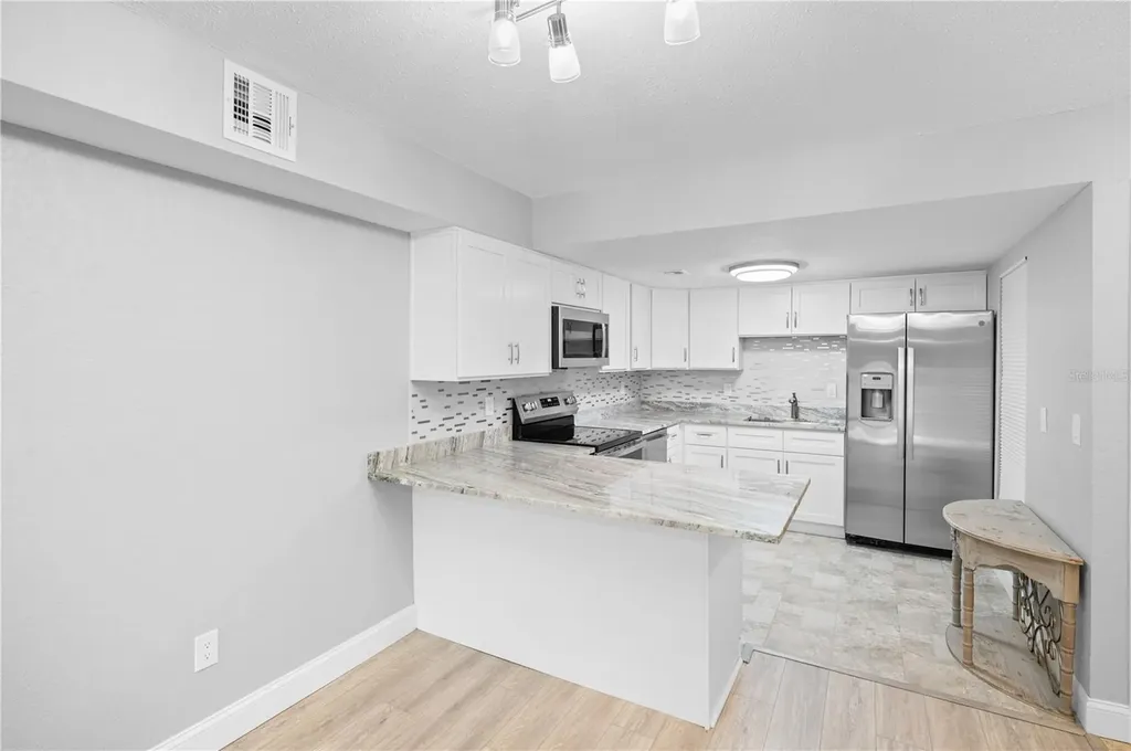 3411 Clark Road Sarasota FL 34231