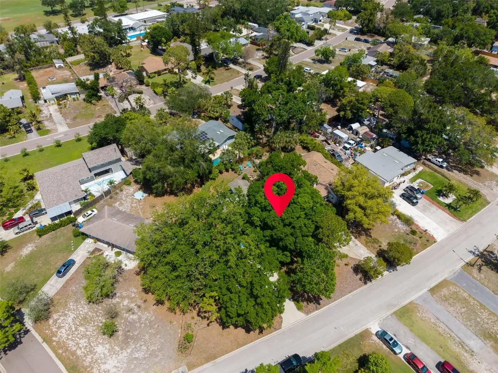 2159 Barcelona Way S St Petersburg FL 33712