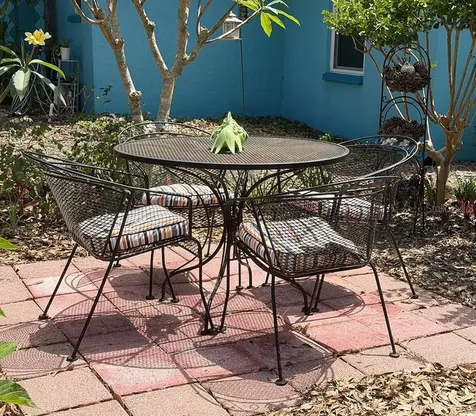 2159 Barcelona Way S St Petersburg FL 33712