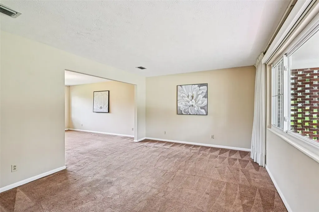 8507 Synhoff Drive Jacksonville FL 32216