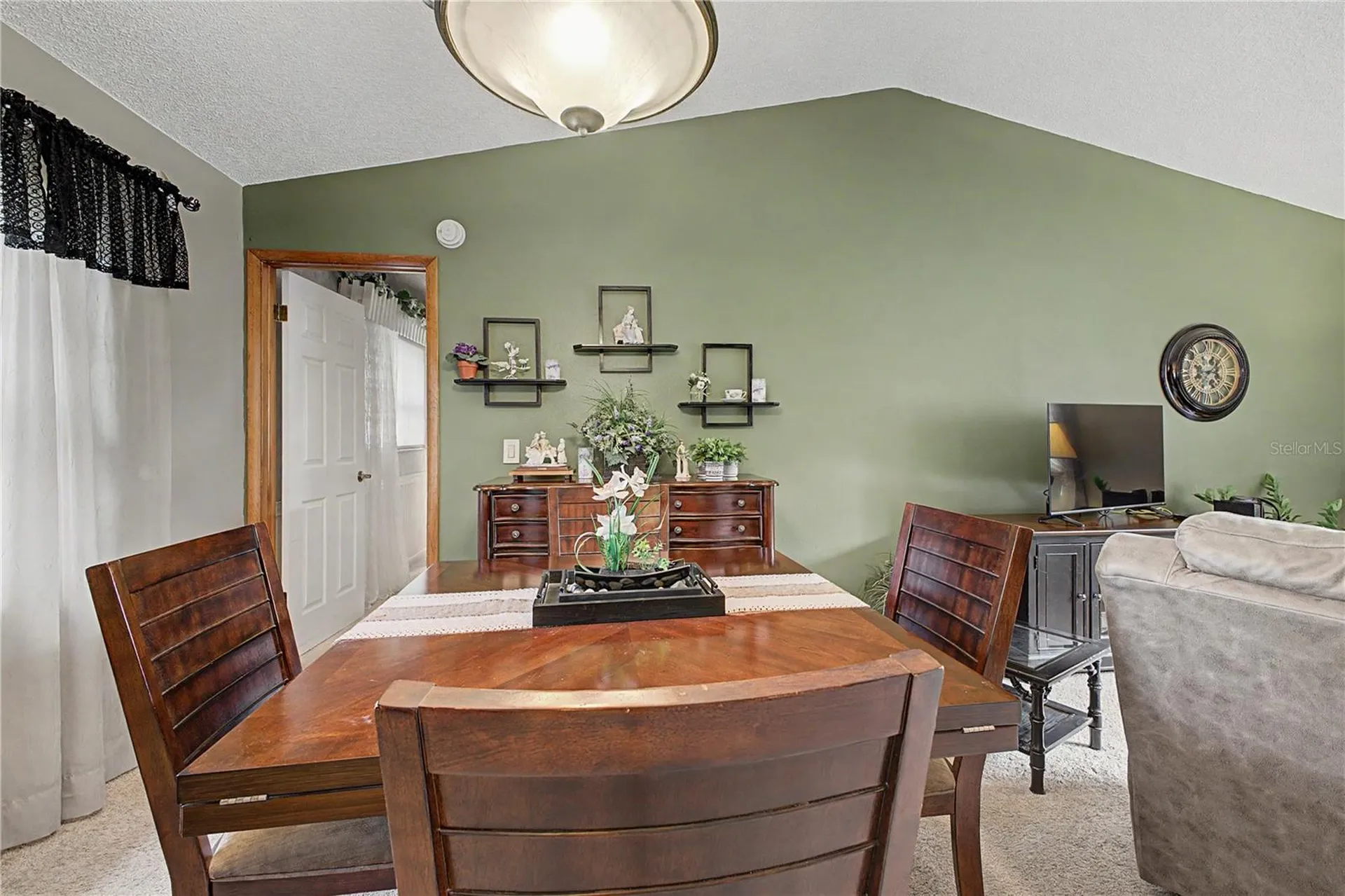 319 Dartmouth Avenue Spring Hill FL 34606