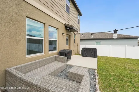 2024 Hemingway Circle Groveland FL 34736
