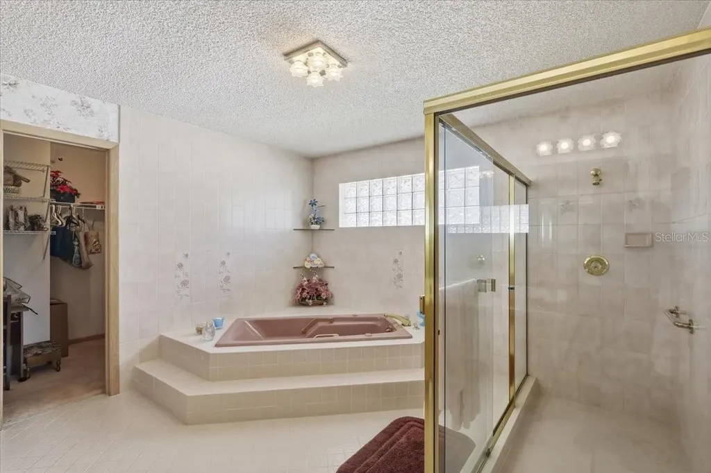 23 Christopher Court Palm Coast FL 32137