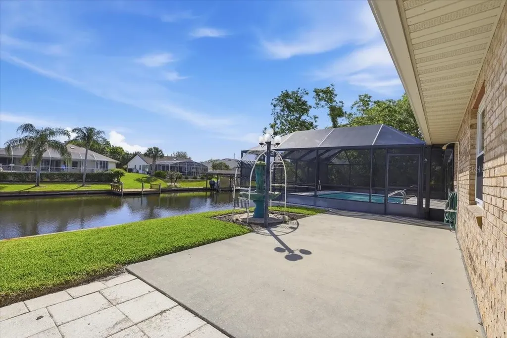 23 Christopher Court Palm Coast FL 32137
