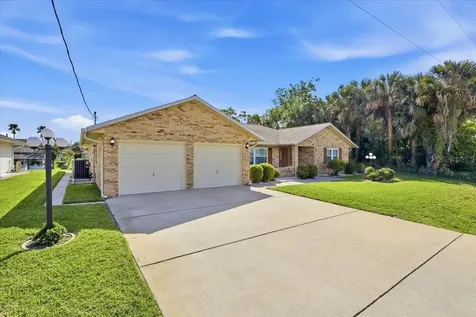 23 Christopher Court Palm Coast FL 32137