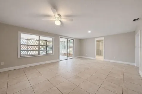 7018 54th Avenue N St Petersburg FL 33709