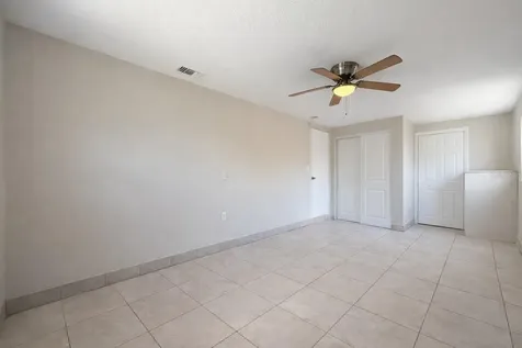 7018 54th Avenue N St Petersburg FL 33709