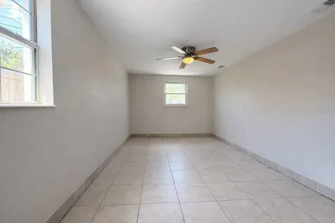 7018 54th Avenue N St Petersburg FL 33709