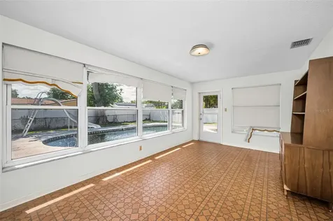 2241 Jaffa Place Clearwater FL 33764