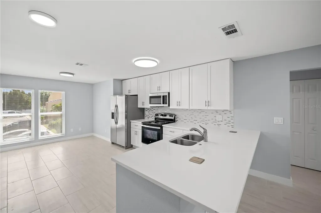 3453 Clark Road Sarasota FL 34231