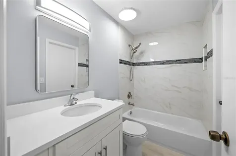 3453 Clark Road Sarasota FL 34231