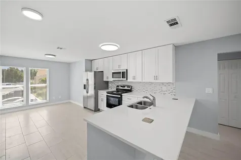3453 Clark Road Sarasota FL 34231