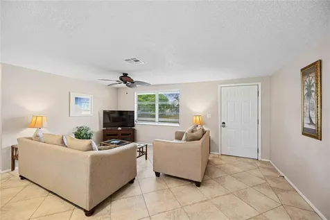 131 Dartmouth Road Venice FL 34293
