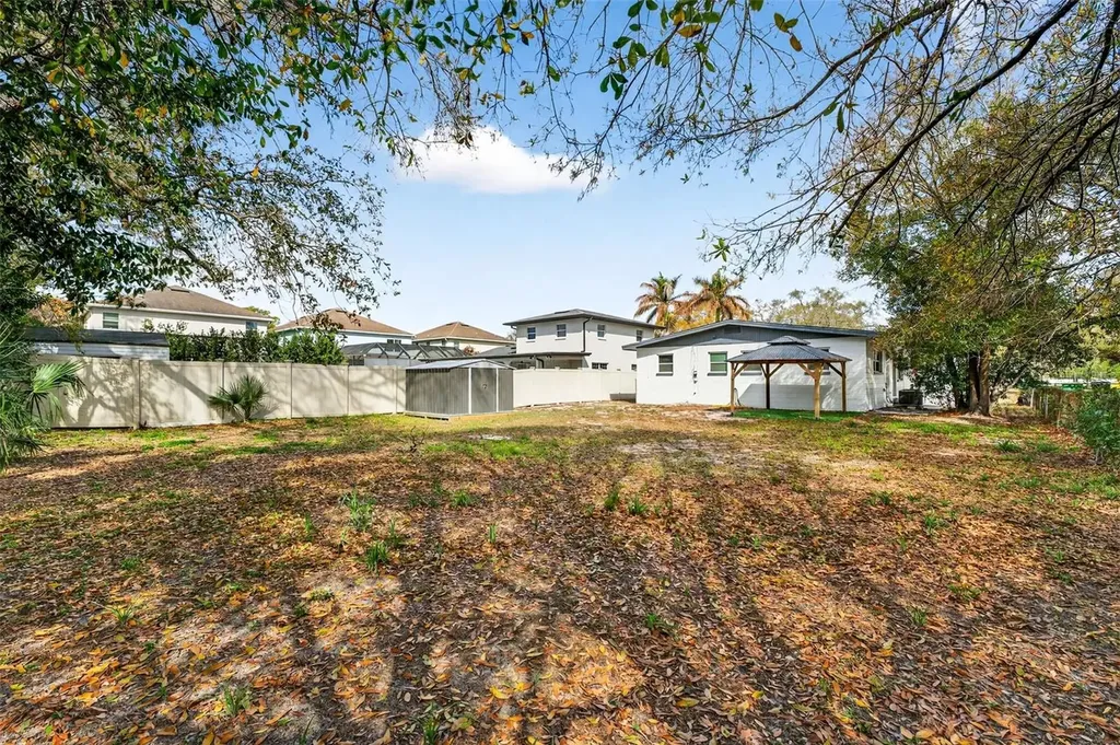 1012 W Adalee Street Tampa FL 33603
