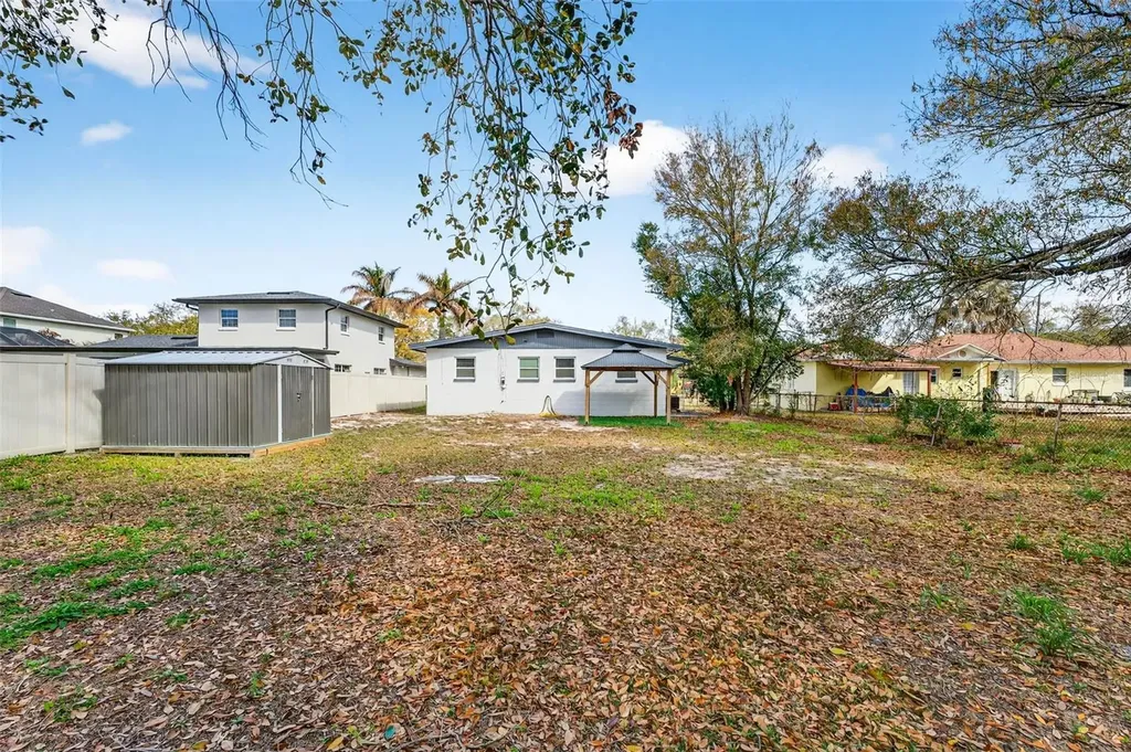 1012 W Adalee Street Tampa FL 33603