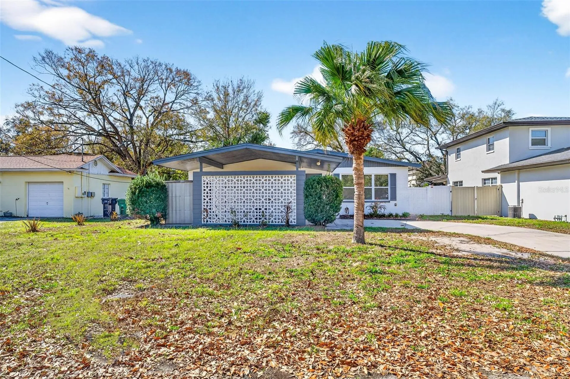 1012 W Adalee Street Tampa FL 33603