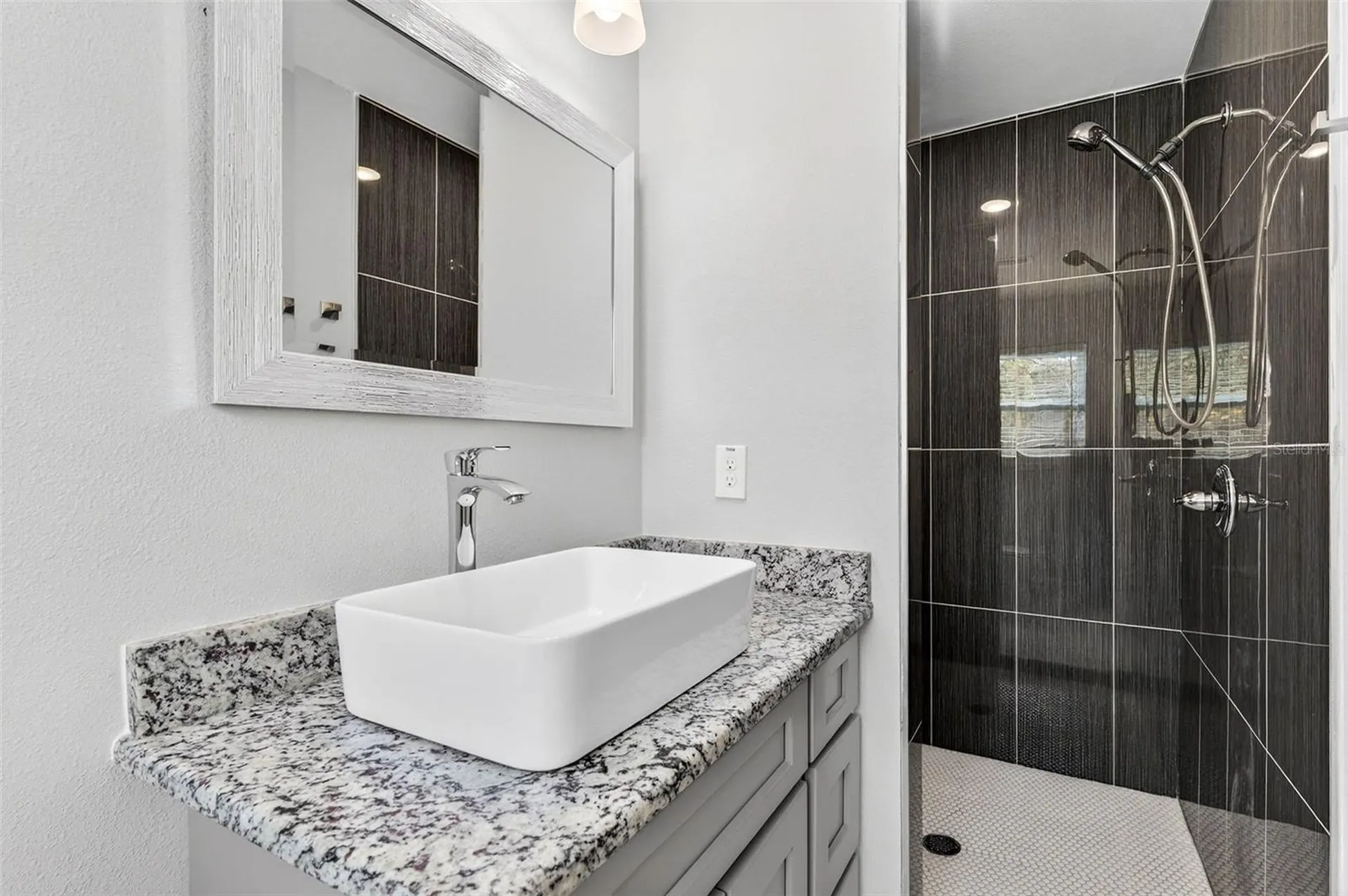 1012 W Adalee Street Tampa FL 33603