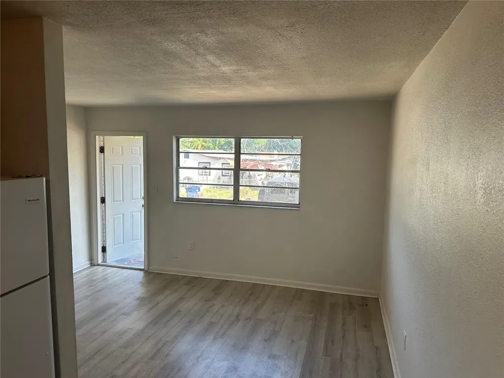 1203 E Annie Street Tampa FL 33612