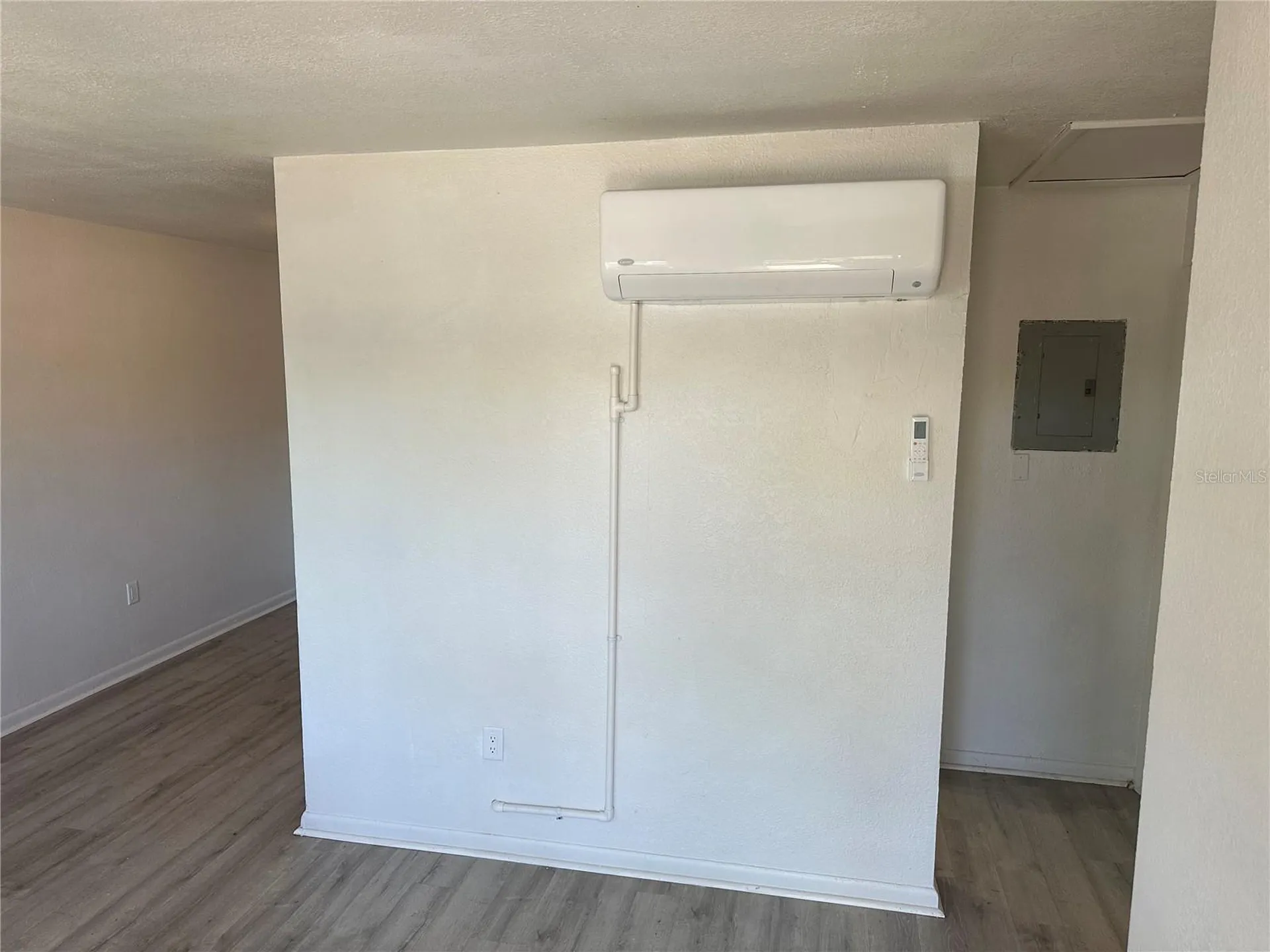 1203 E Annie Street Tampa FL 33612