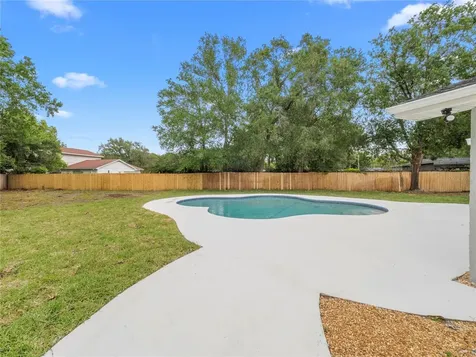 11315 Carrollwood Estates Drive Tampa FL 33618