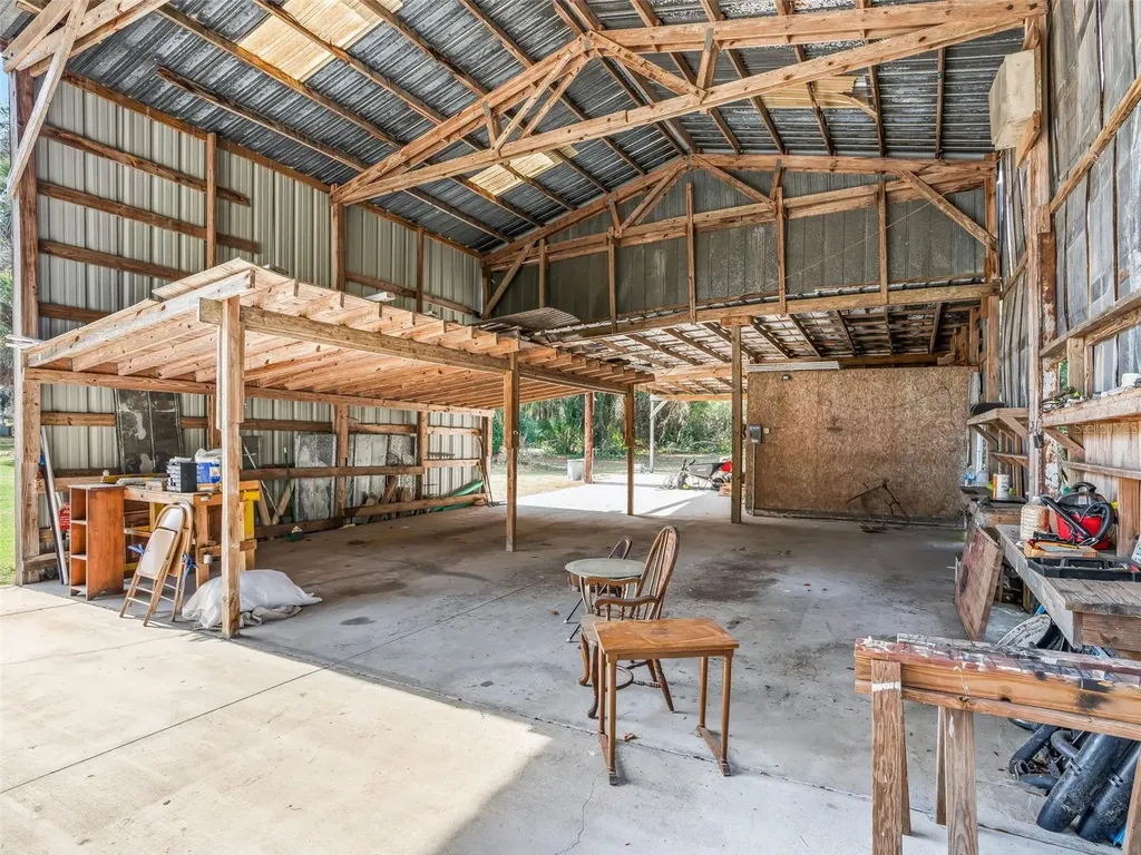 10487 SE Highway 42 Summerfield FL 34491