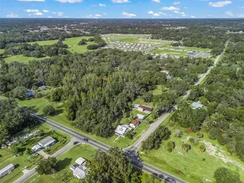 10487 SE Highway 42 Summerfield FL 34491
