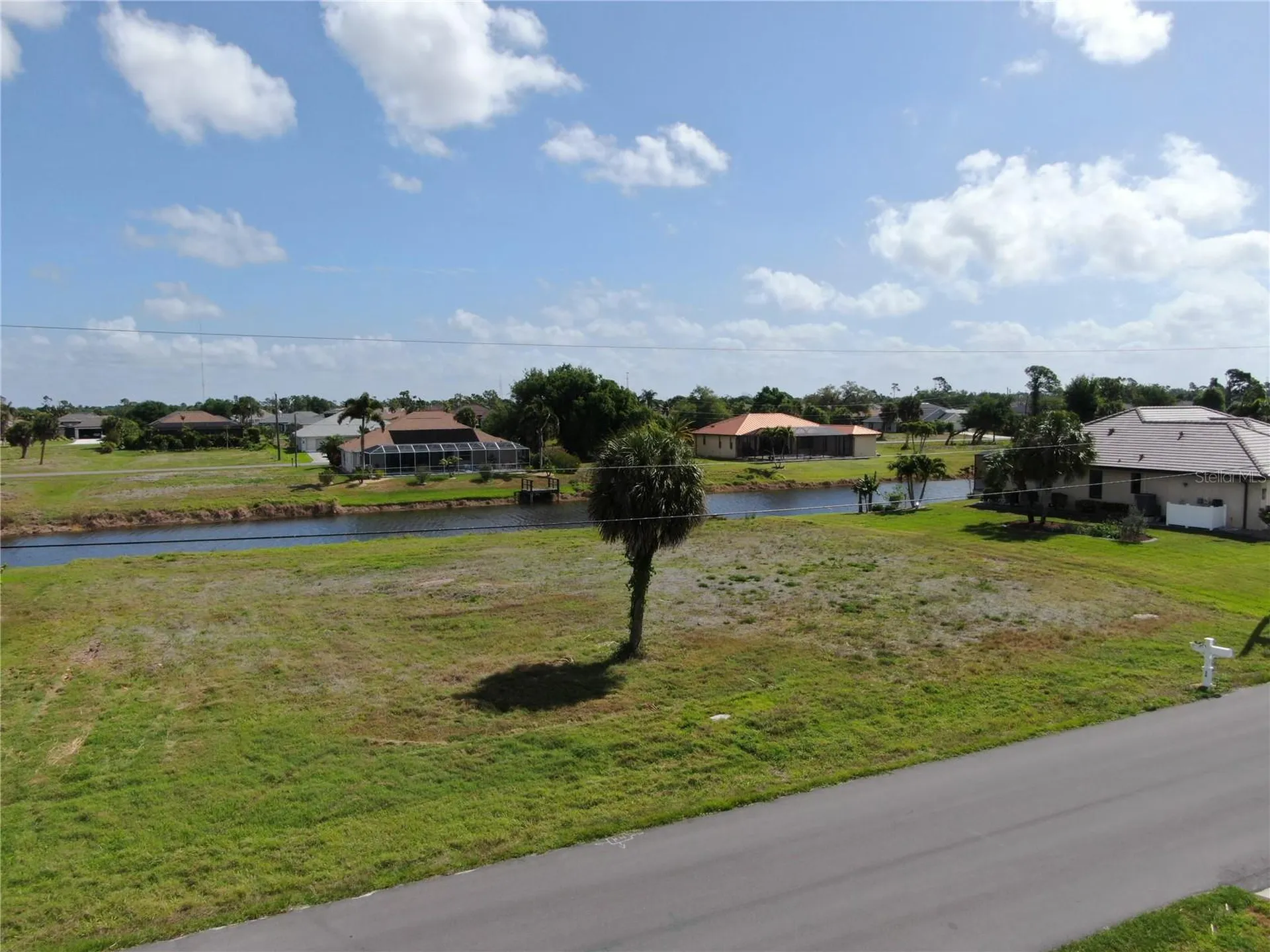 35 & 37 Tournament Road Rotonda West FL 33947