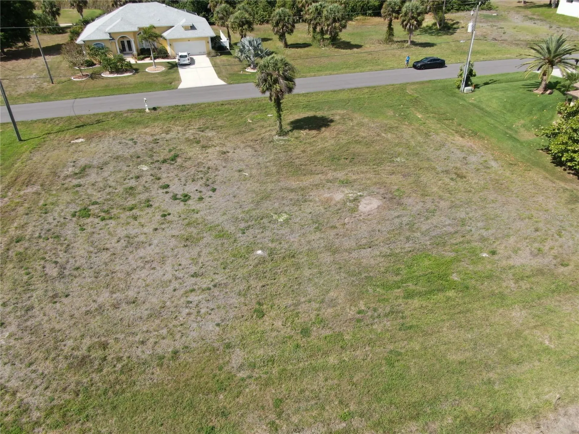 35 & 37 Tournament Road Rotonda West FL 33947