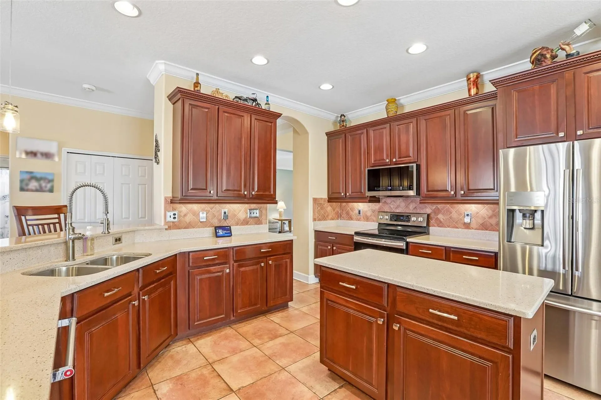 1638 Mira Lago Circle Ruskin FL 33570