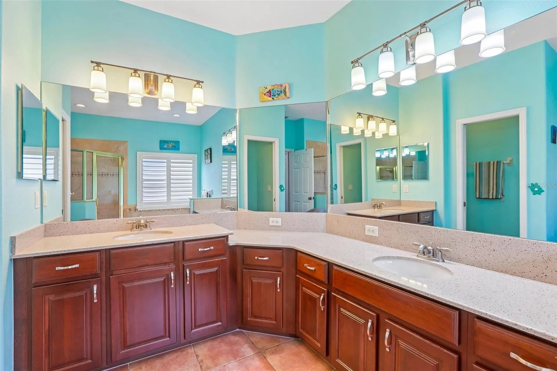 1638 Mira Lago Circle Ruskin FL 33570