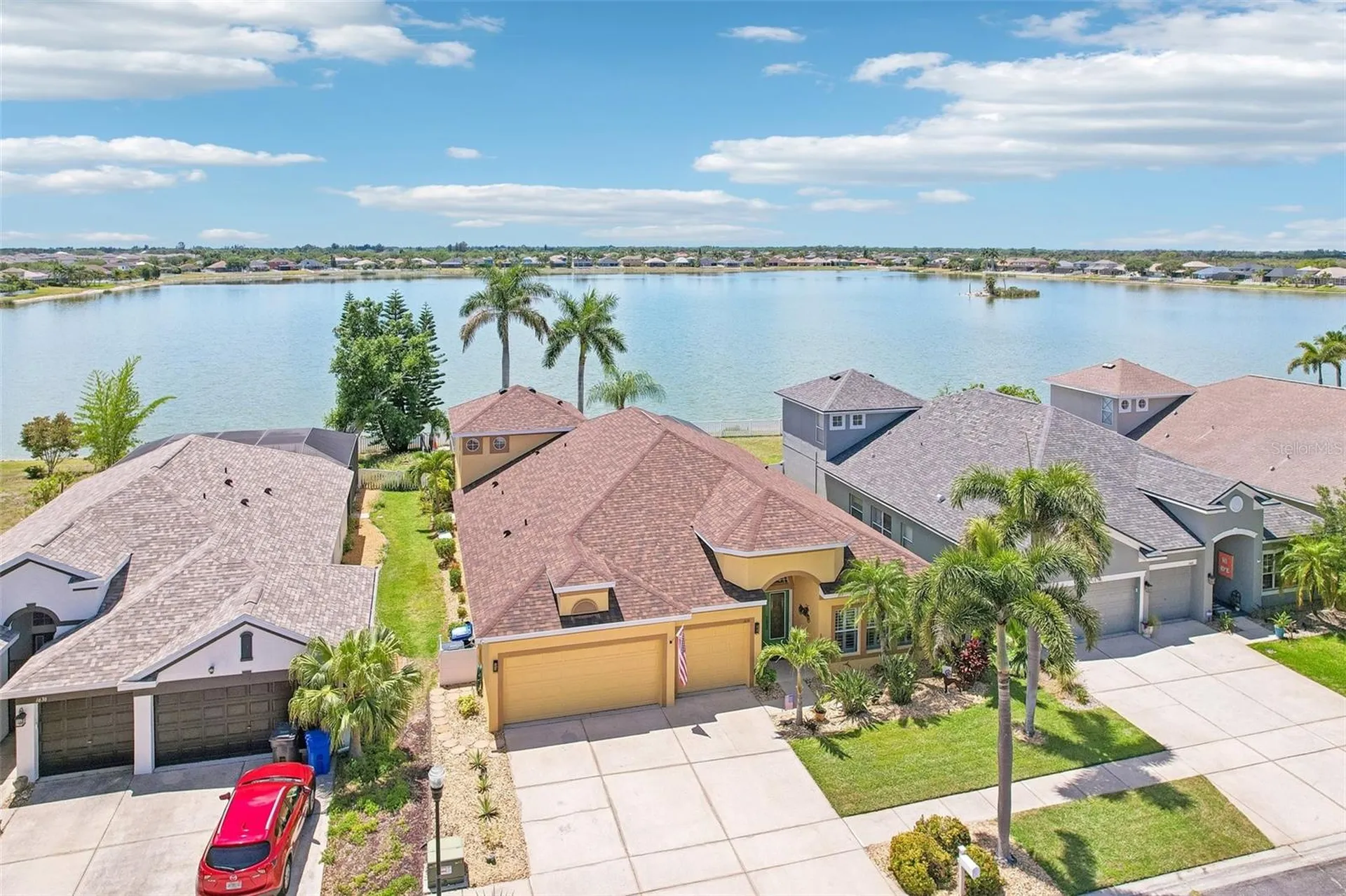 1638 Mira Lago Circle Ruskin FL 33570