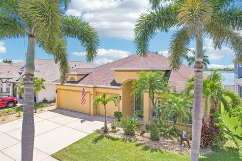 1638 Mira Lago Circle Ruskin FL 33570