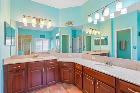 1638 Mira Lago Circle Ruskin FL 33570