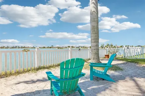 1638 Mira Lago Circle Ruskin FL 33570