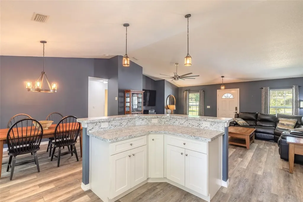 365 Alcazar Avenue De Leon Springs FL 32130