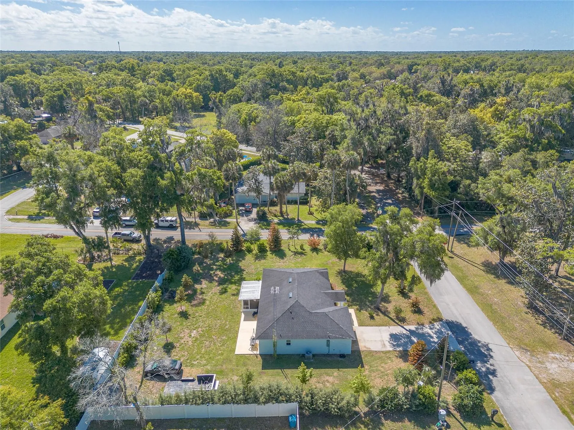 365 Alcazar Avenue De Leon Springs FL 32130