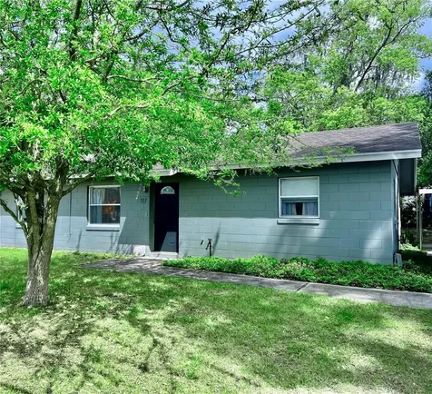 127 E Kentucky Avenue Deland FL 32724